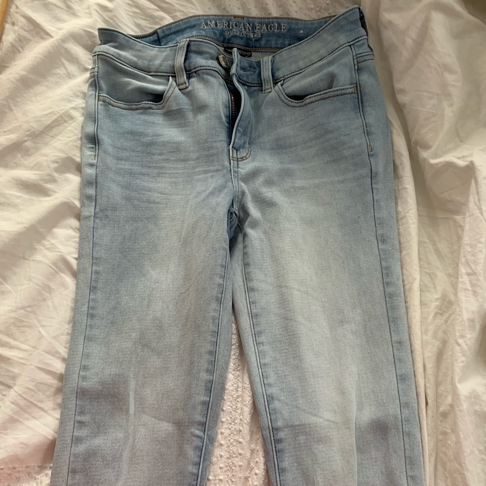 Light washed super stretch hi-rise jegging jeans